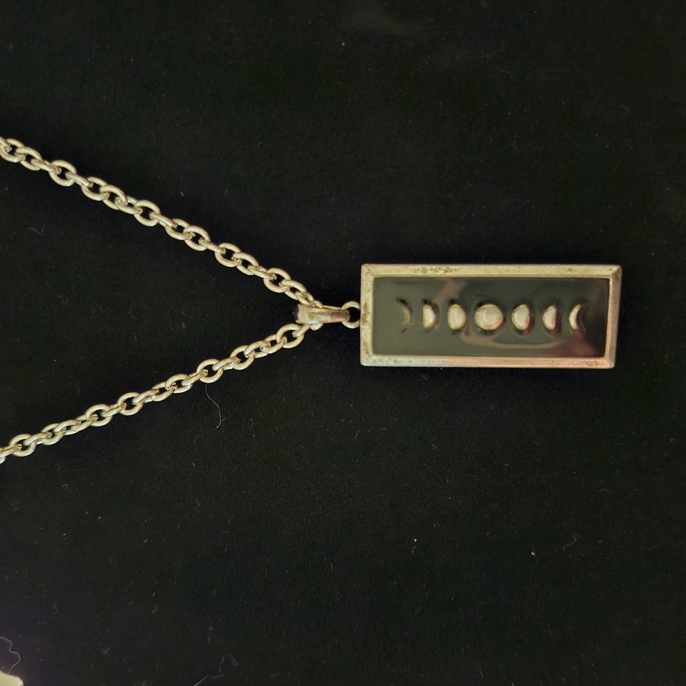 🤑 2 For 1 🤑 Silver Moon Phase Pendant Necklace